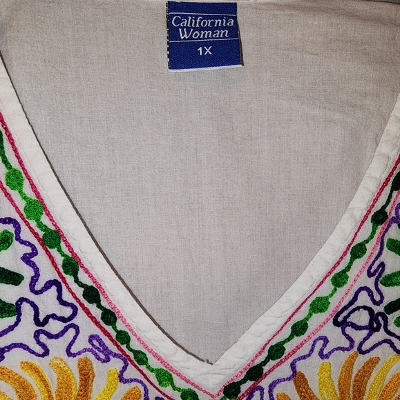 Boho Embroidered Tunic by California Woman, Size 1X - Plus Size - Picture 3 of 3